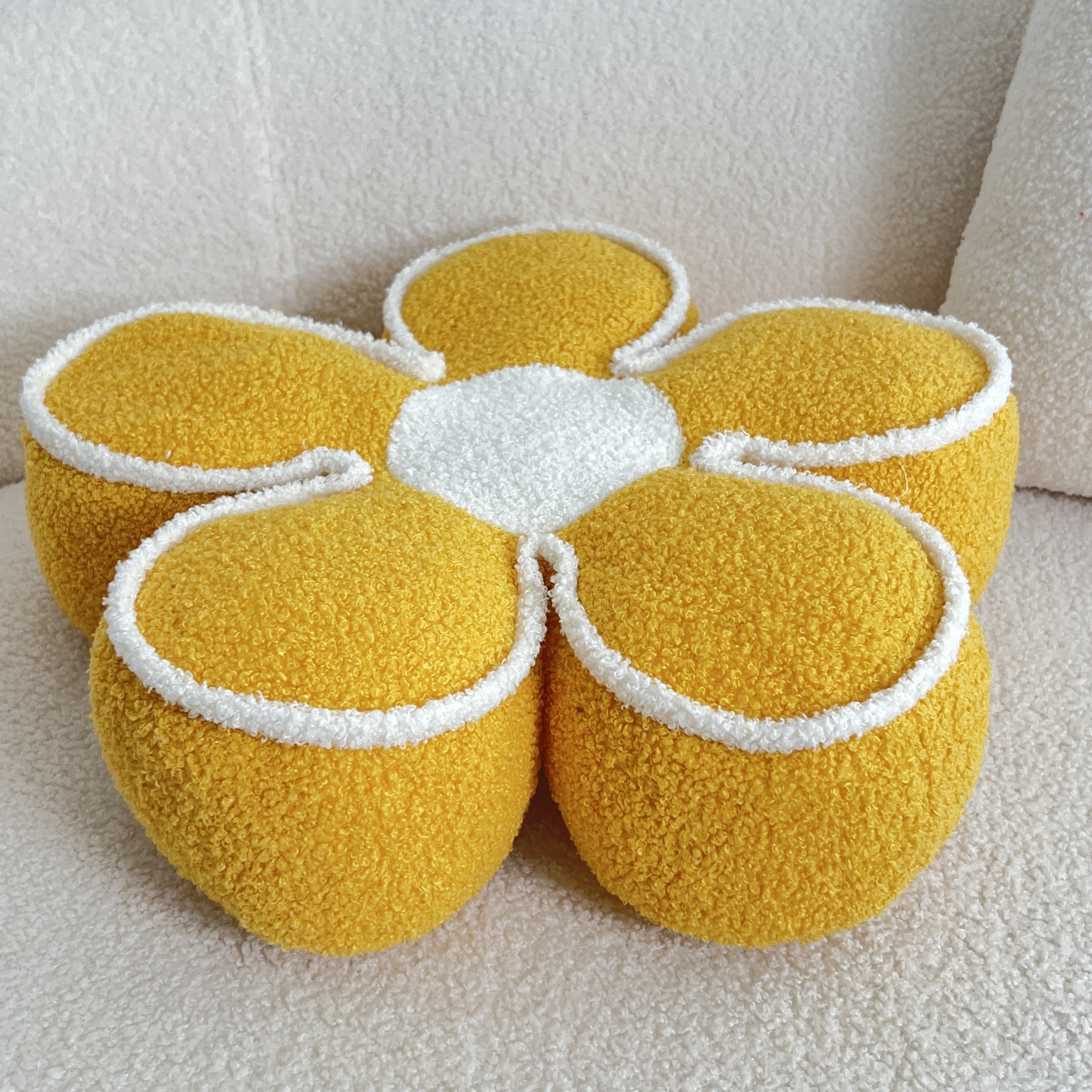 Soft Washable Polyester Chic Geometric Flower Throw Pillow - For Bed & Sofa Decor