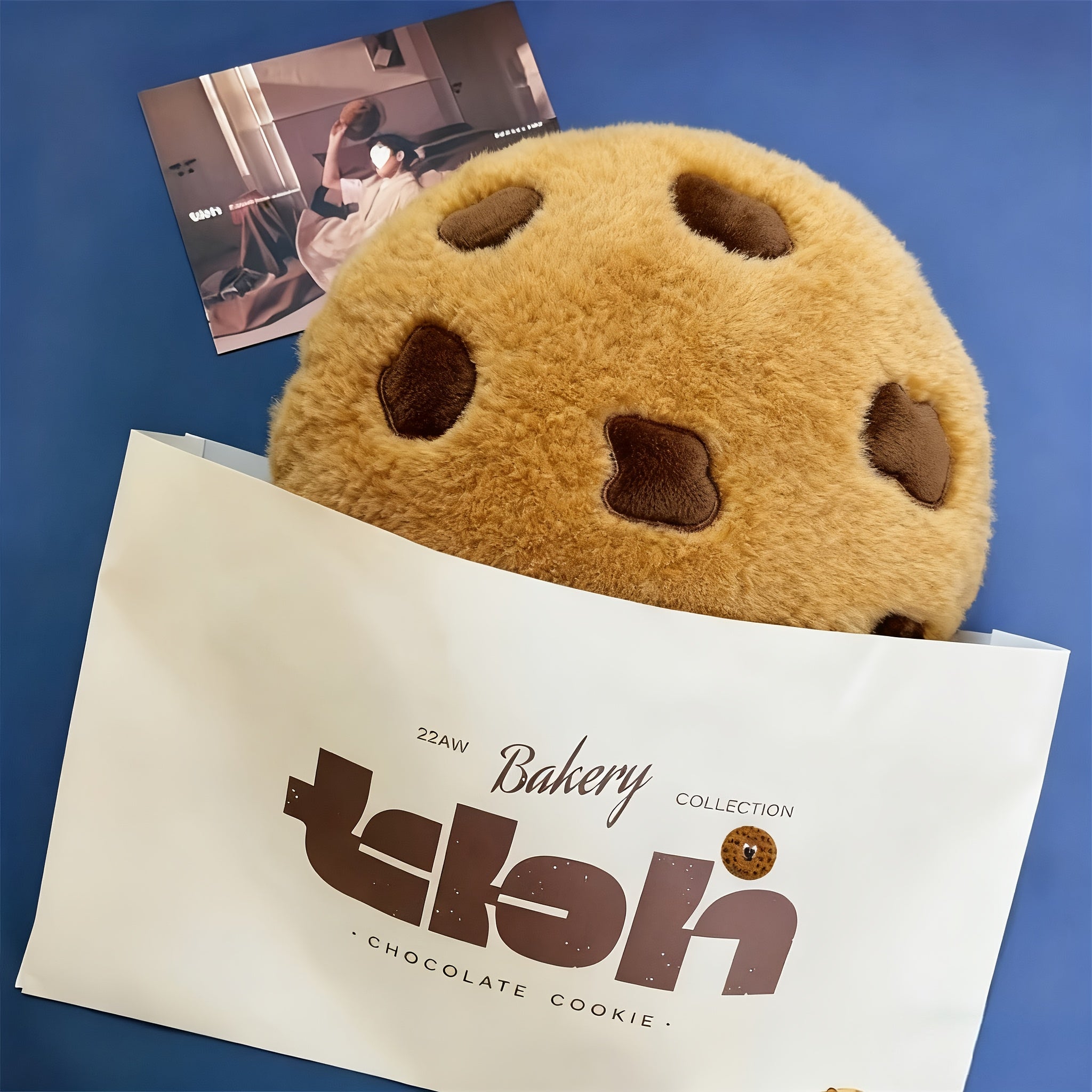 Cookie-Shaped Pillow • Decorative Irregular Patterns Placed Randomly • Suitable for Chairs, Bedrooms, Or As a Nap Cushion