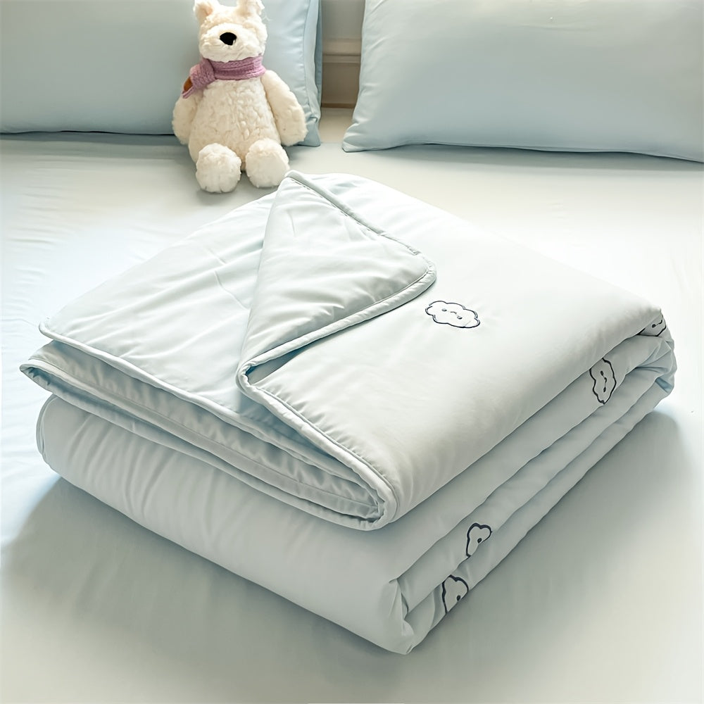 1pc Ice Silky Fiber Summer Quilt | Lightweight, Breathable, Cooling Design, Machine Washable, Ideal for Bedroom, Guest Room, Travel - Embroidered Polyester Cover and Lining