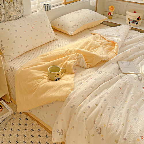 1pc Cloud-Feel Double-Sided Quilt Suitable for All Seasons, Lightweight Summer Blanket & Bedspread, Machine Washable Quilted Coverlet with Soft Breathable Bed Sheets for Bedding, Twin\u002FFull Size (59.06*78.74inch\u002F78.74*90.55inch) Gift