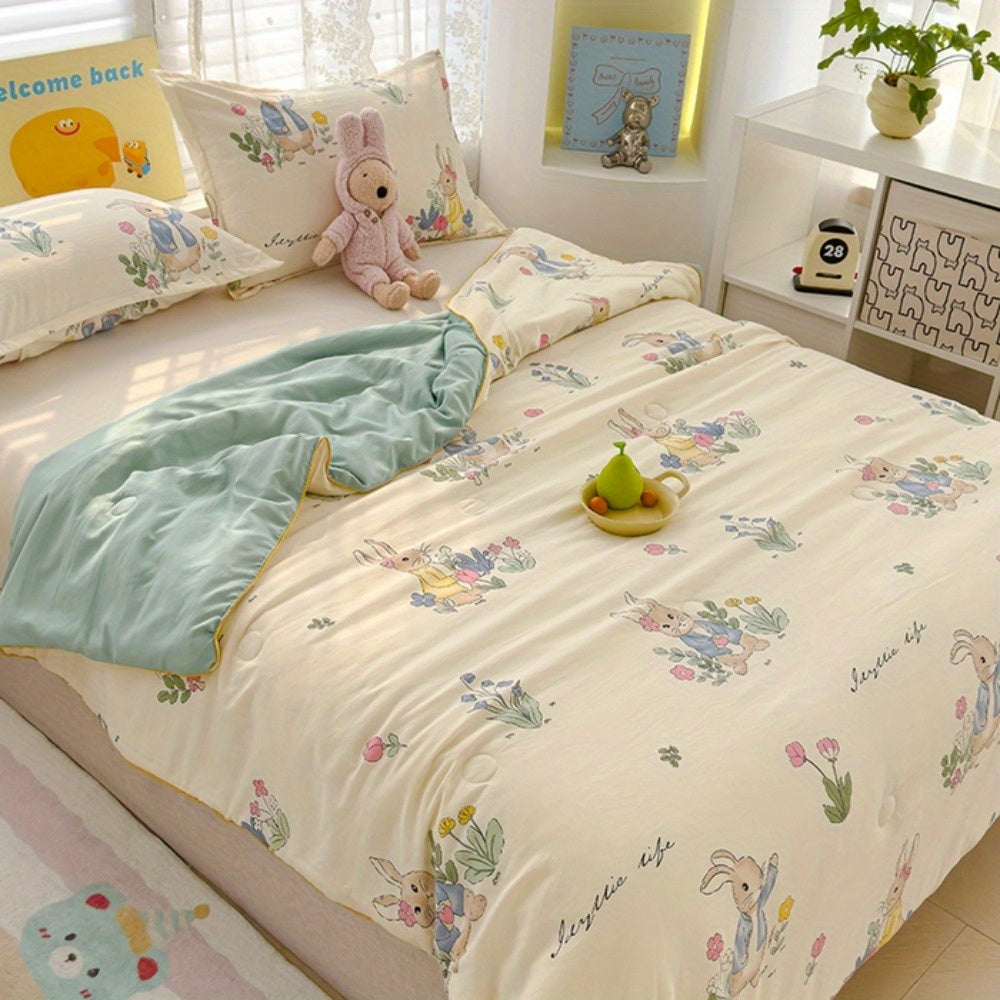 Lightweight Summer Quilt with a Cute Rabbit Pattern, Soft And Breathable, Featuring a Double-Sided Design, Suitable for All Seasons, And Machine Washable.