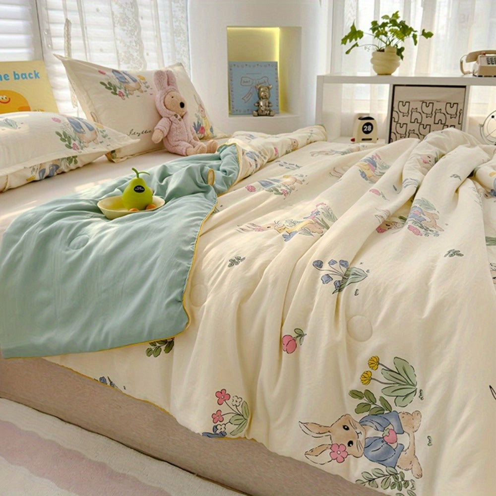 Lightweight Summer Quilt with a Cute Rabbit Pattern, Soft And Breathable, Featuring a Double-Sided Design, Suitable for All Seasons, And Machine Washable.